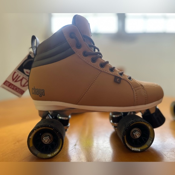 CHAYA VINTAGE ROLLER SKATES – VOYAGER. Unisex. Size US M9 US W10. PROPEL Wheel - Picture 3 of 9